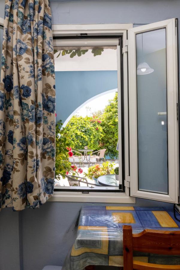 Irini Studios In Tinos Ájosz Joánisz Kültér fotó